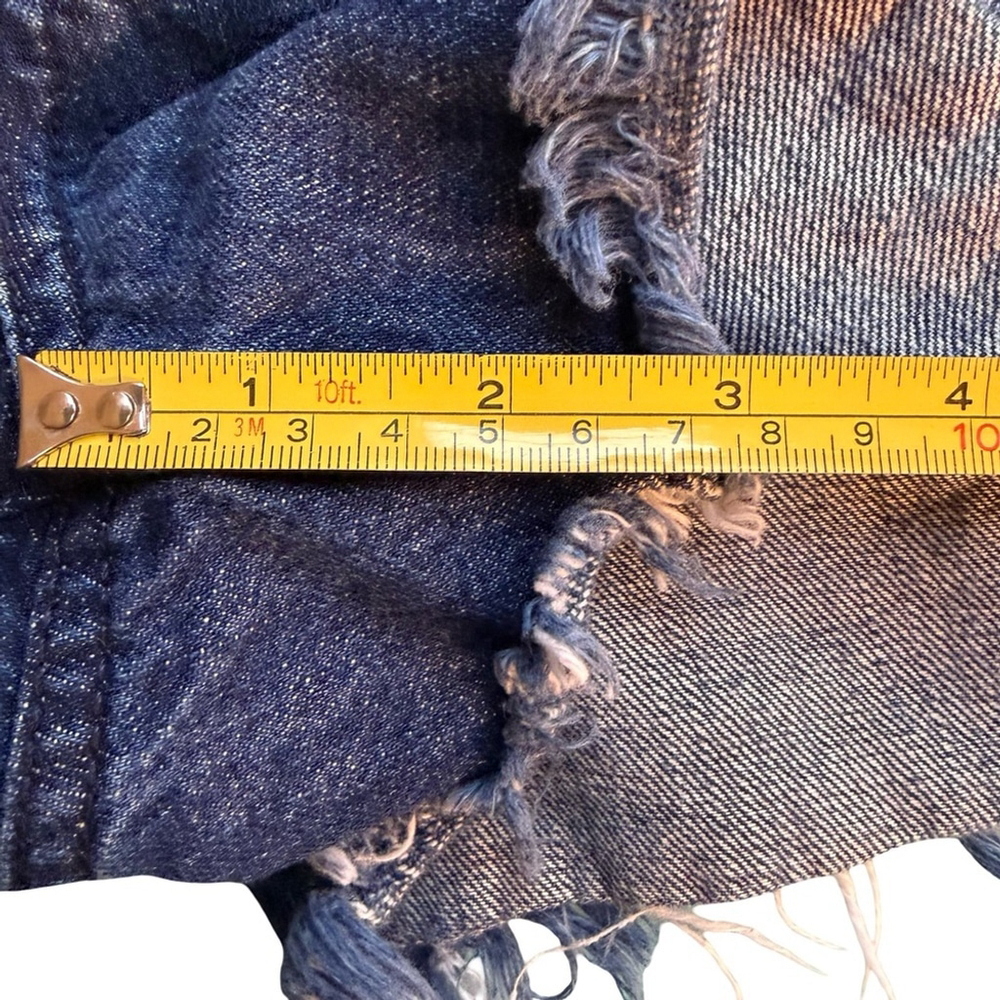 Volcom Y2K Denim Frayed Hem Shorts Size 28 Festival Distressed Denim Streetwear - Picture 7 of 12